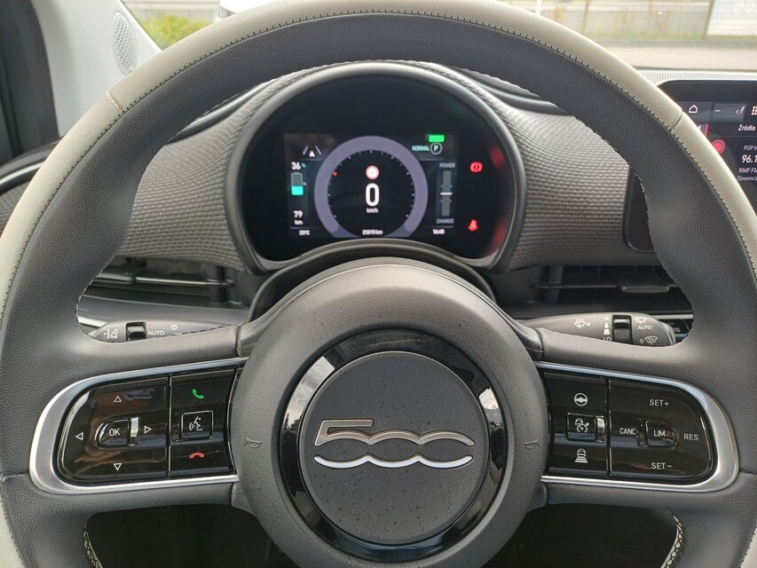 Fiat 500e
