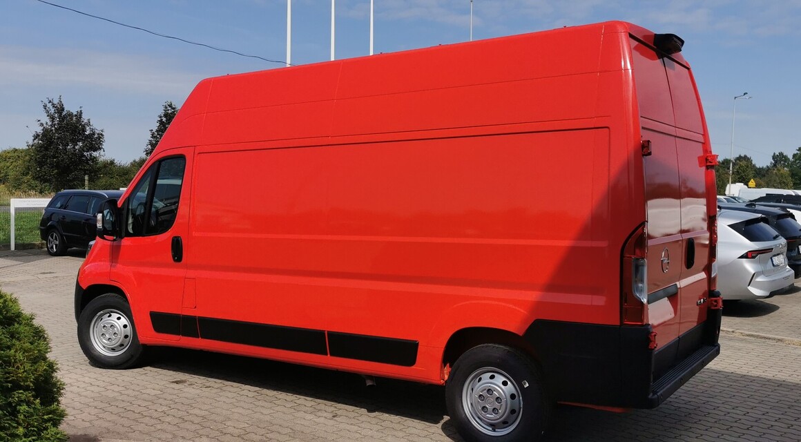 Opel Movano