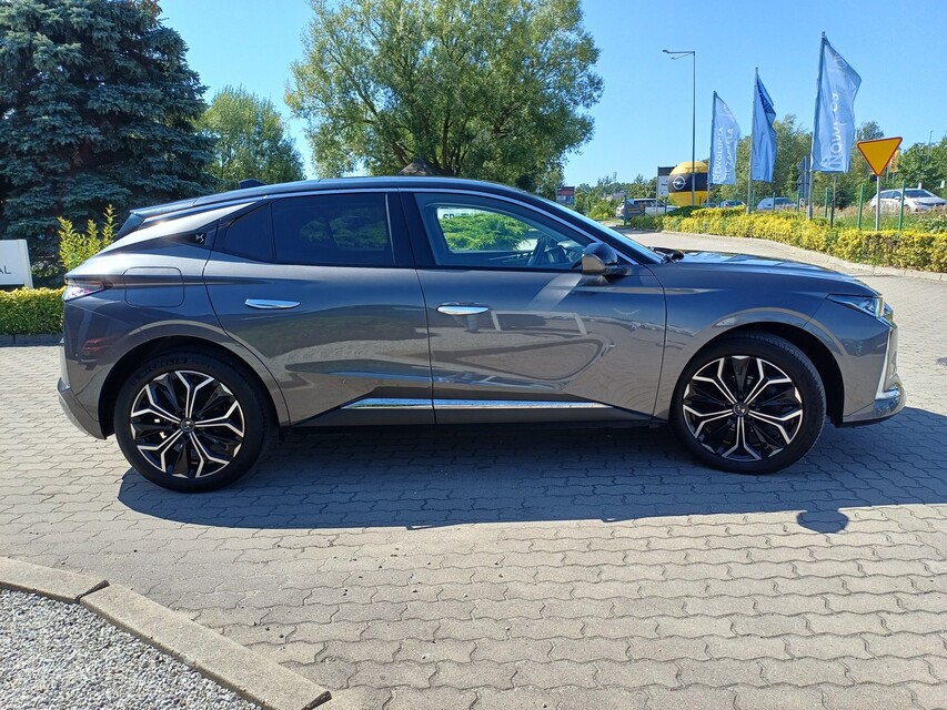DS Automobiles DS 4