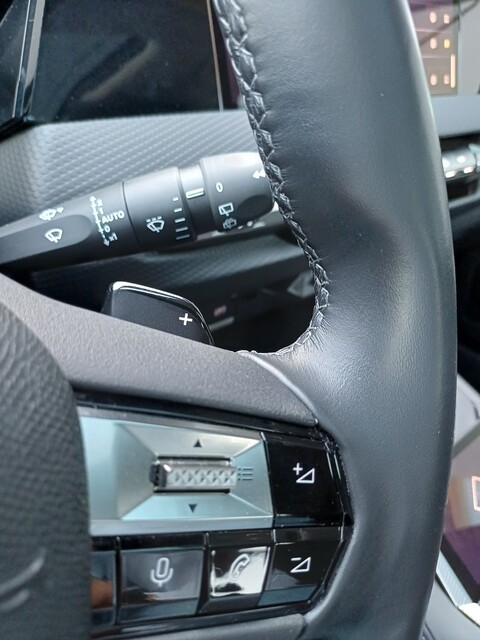 DS Automobiles DS 4
