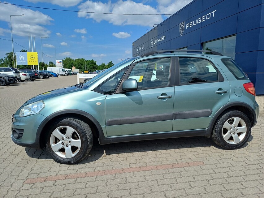 Suzuki SX4