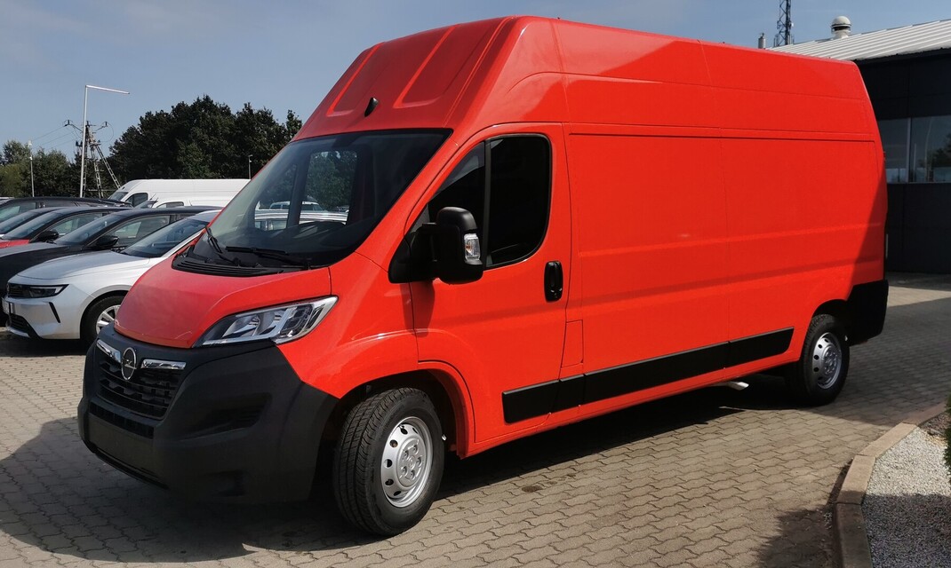 Opel Movano