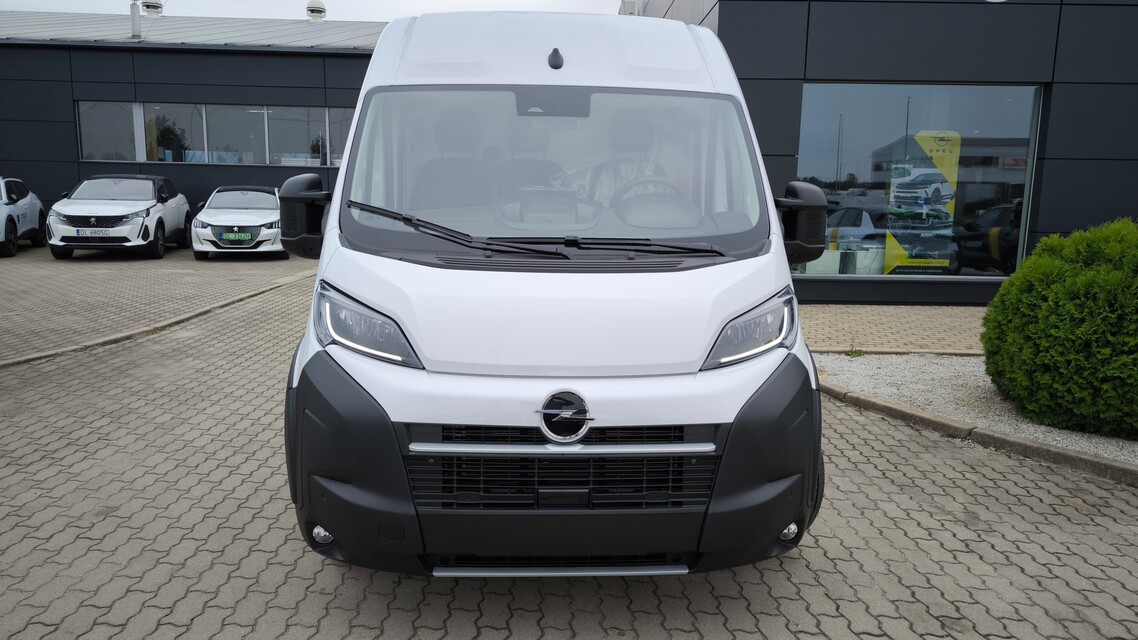 Opel Movano