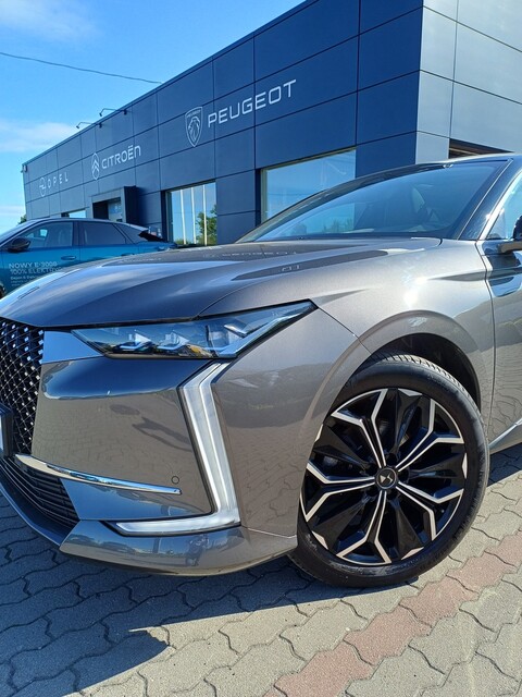DS Automobiles DS 4