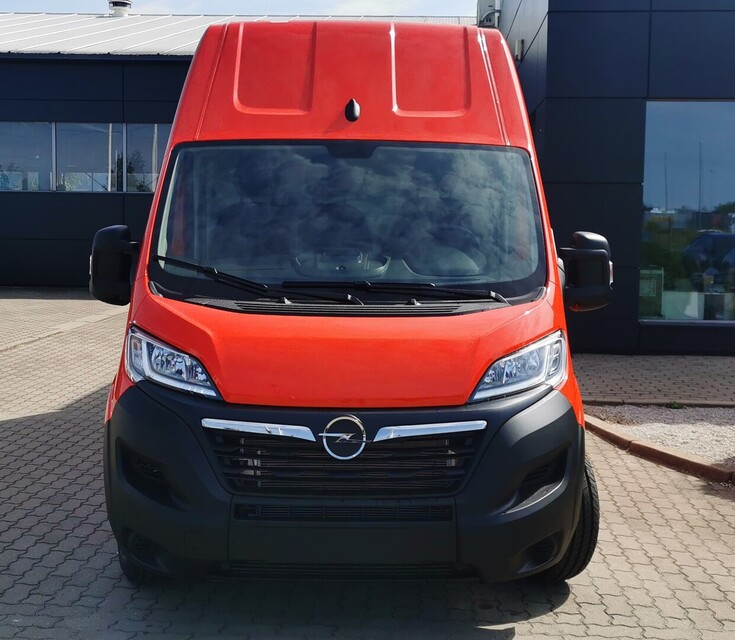 Opel Movano