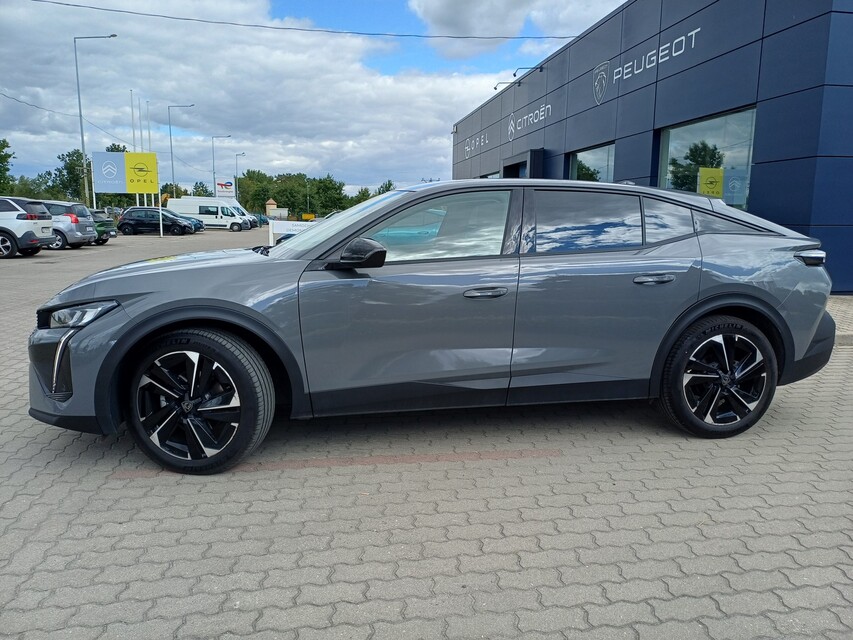 Peugeot 408