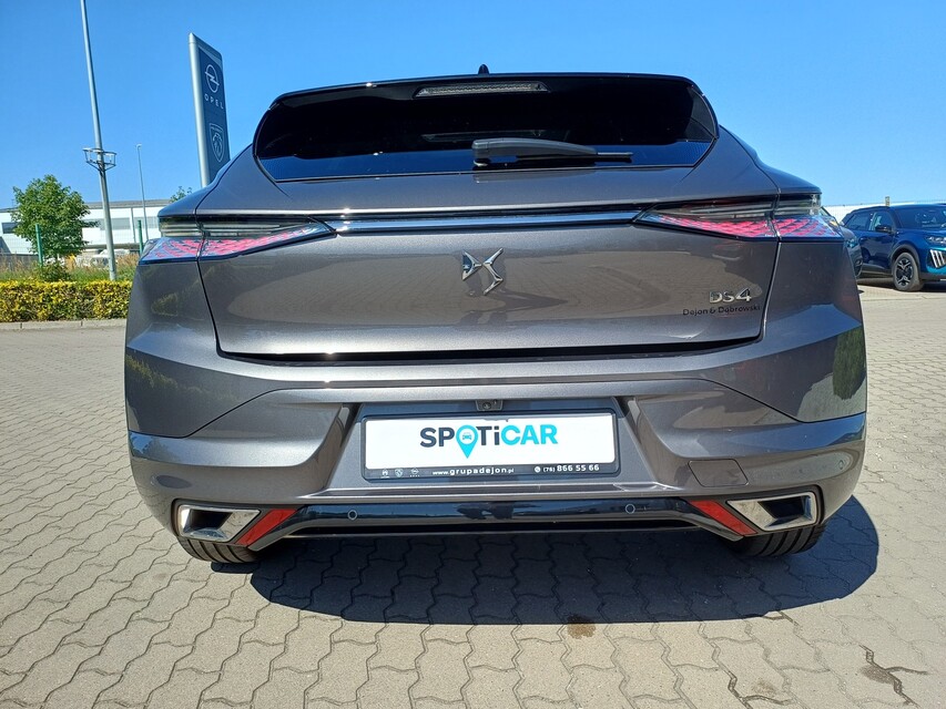 DS Automobiles DS 4