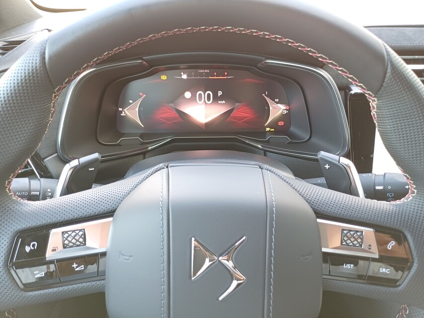 DS Automobiles DS 7 Crossback