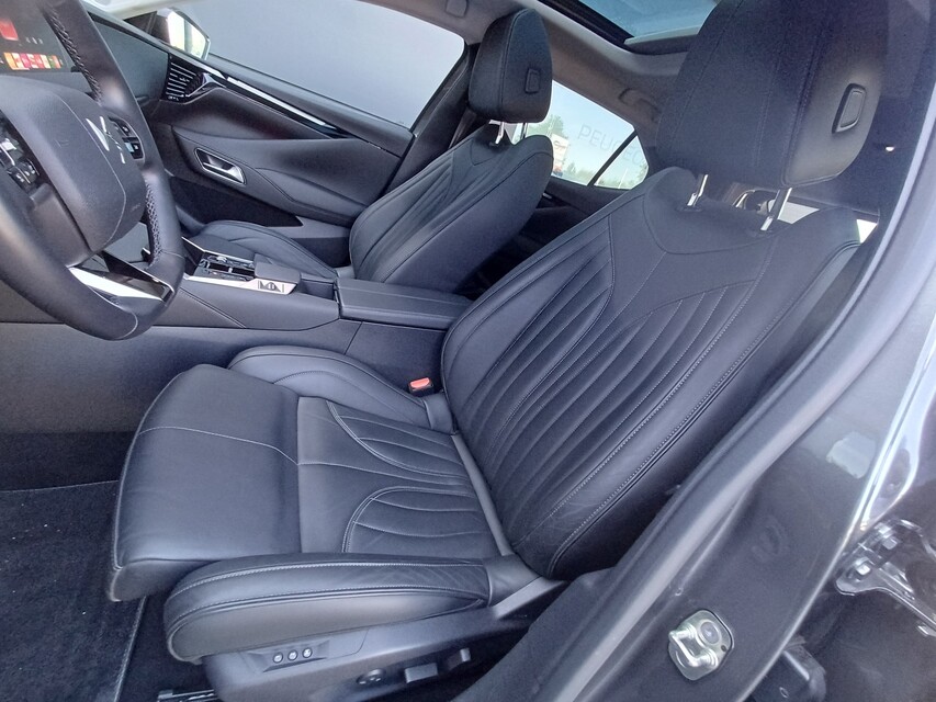 DS Automobiles DS 4