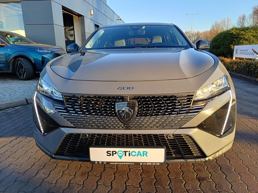 Peugeot 408