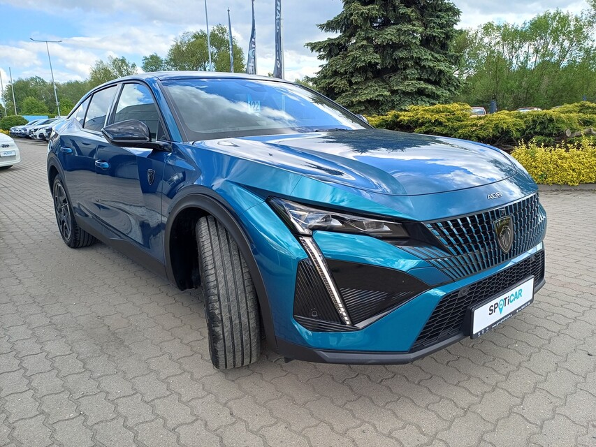 Peugeot 408