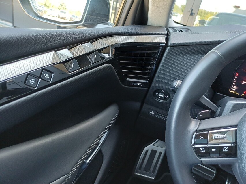 DS Automobiles DS 4