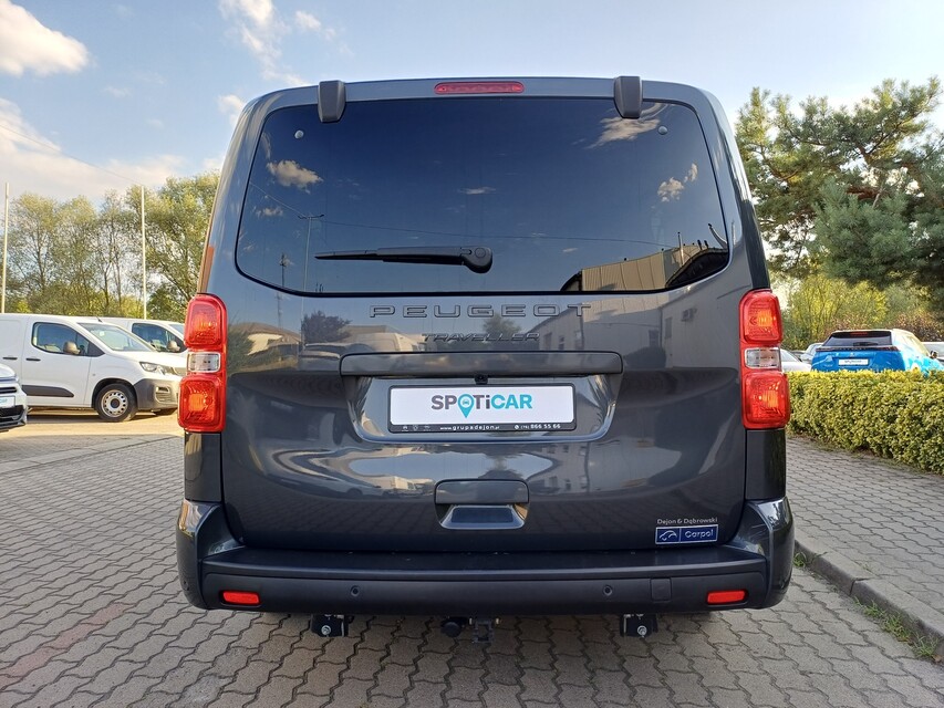 Peugeot Traveller