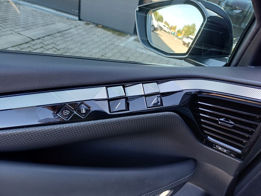 DS Automobiles DS 4