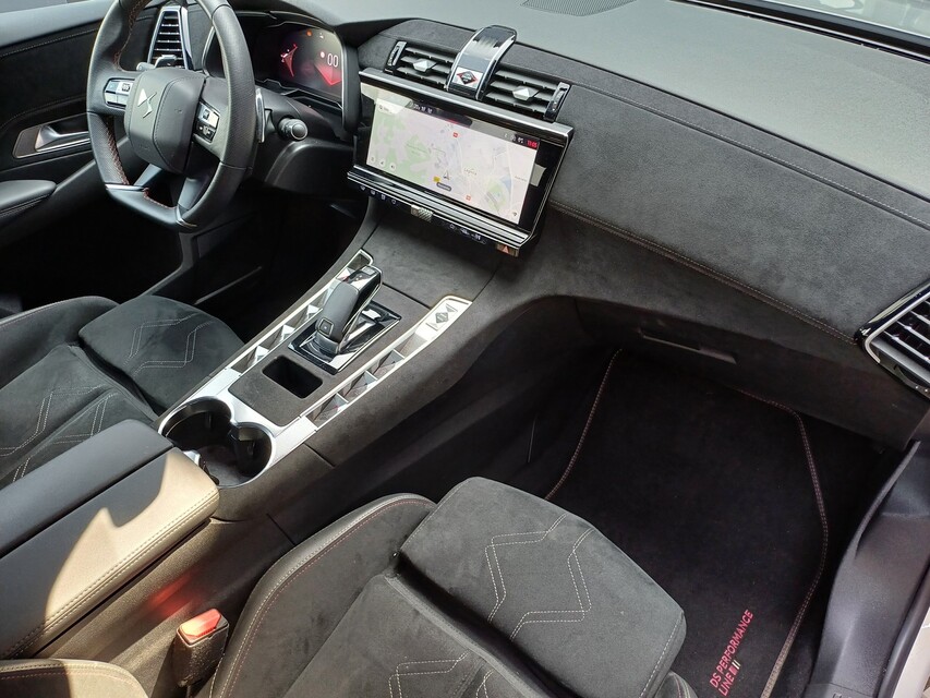 DS Automobiles DS 7 Crossback