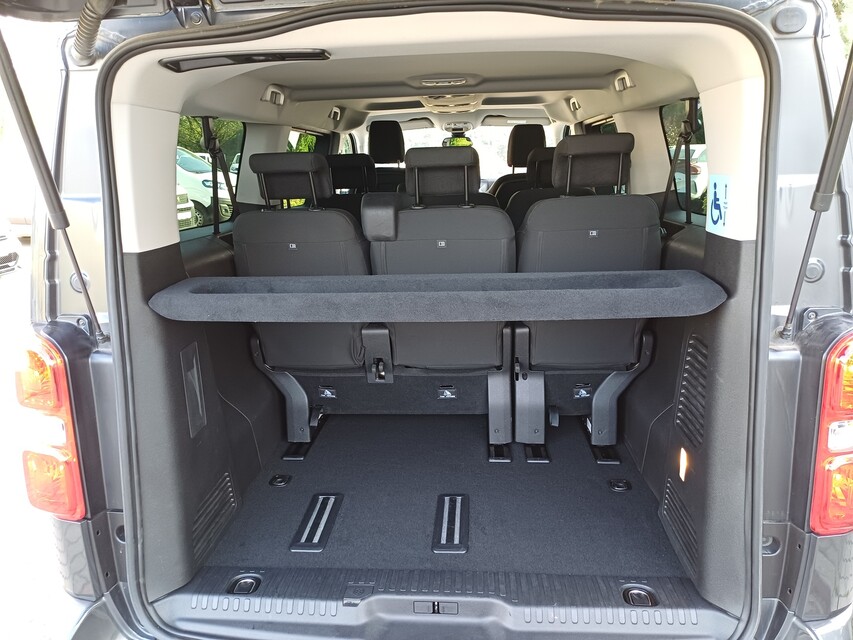 Peugeot Traveller