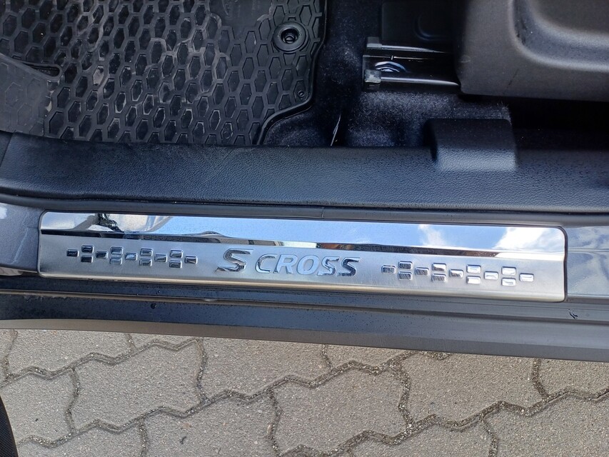 Suzuki SX4 S-Cross