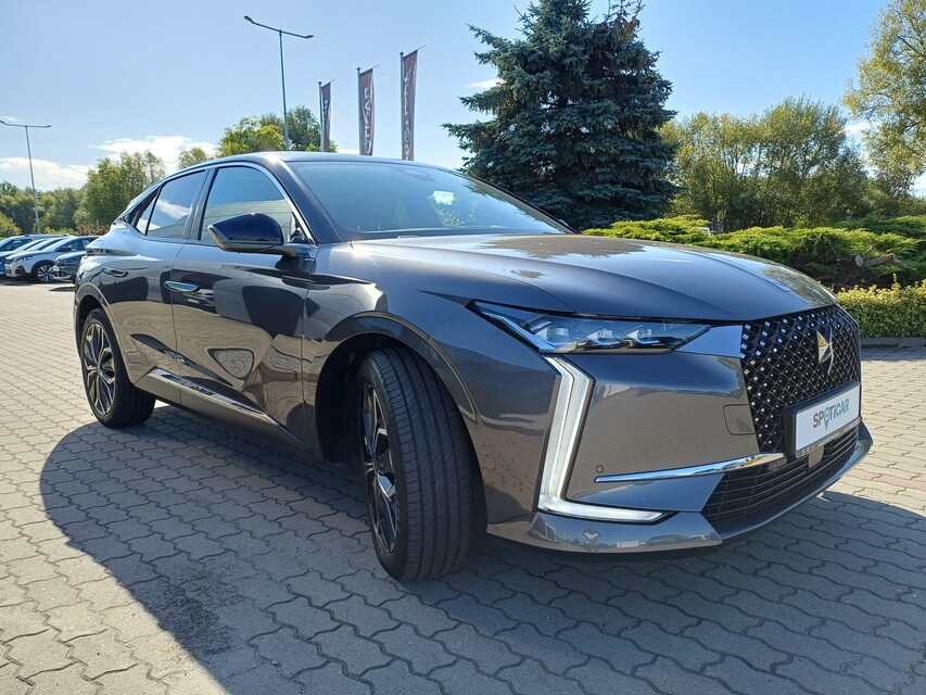 DS Automobiles DS 4