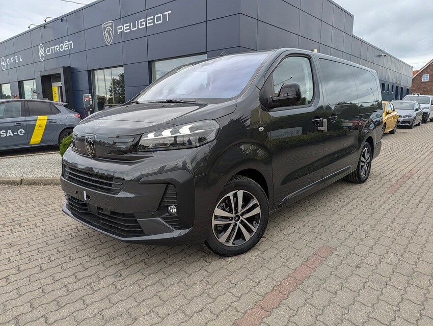 Peugeot Traveller