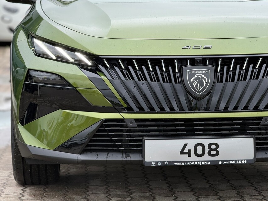 Peugeot 408