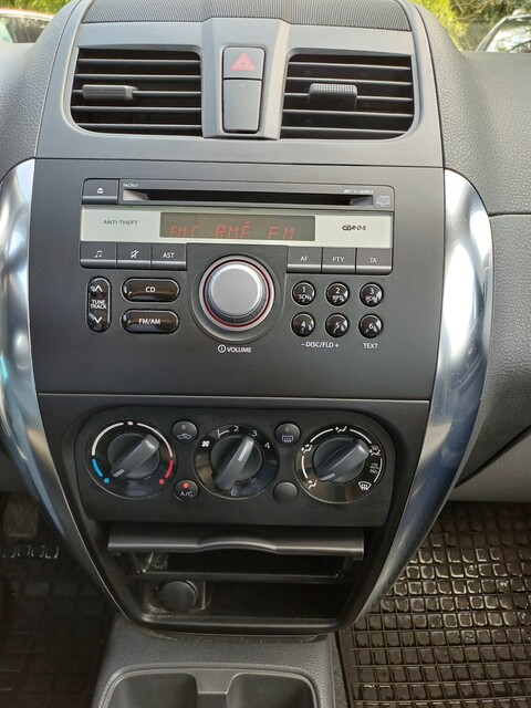 Suzuki SX4
