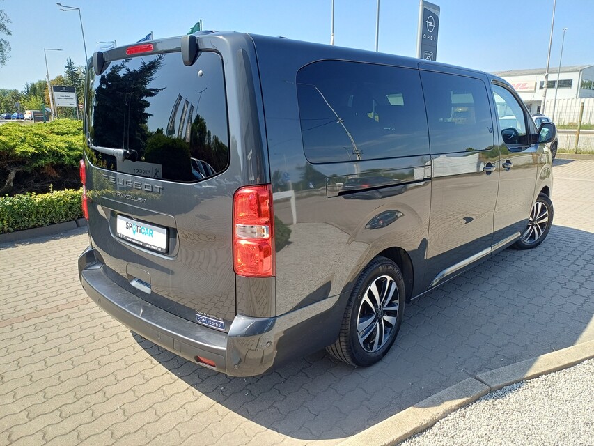 Peugeot Traveller