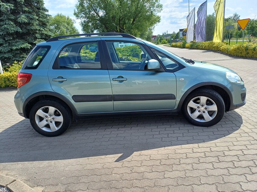 Suzuki SX4