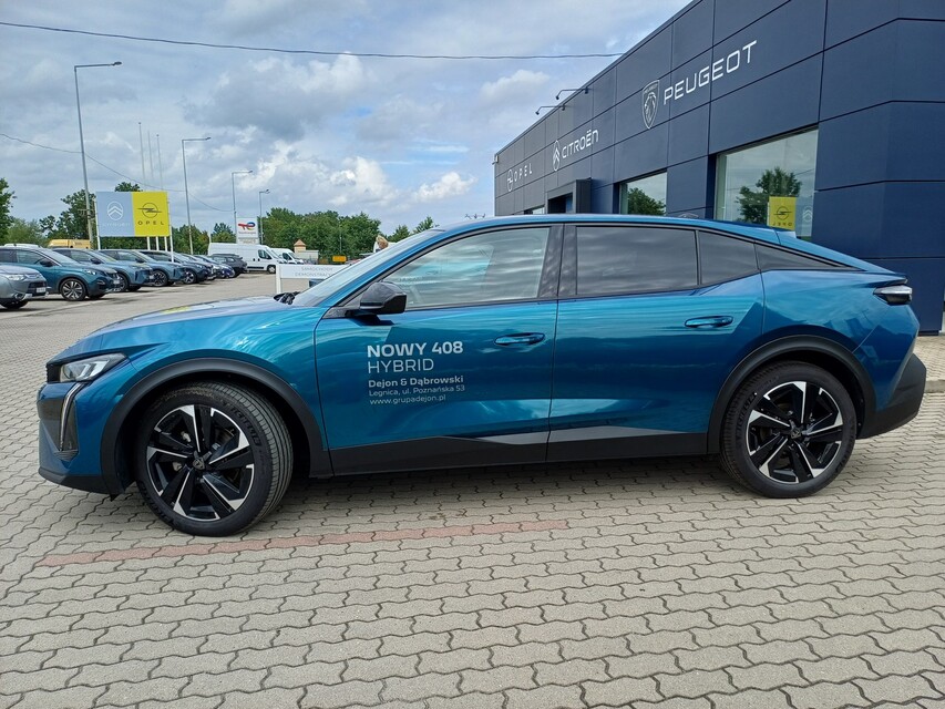 Peugeot 408