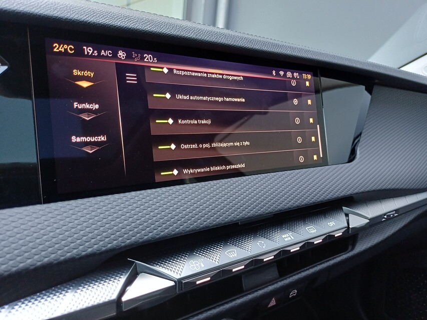DS Automobiles DS 4